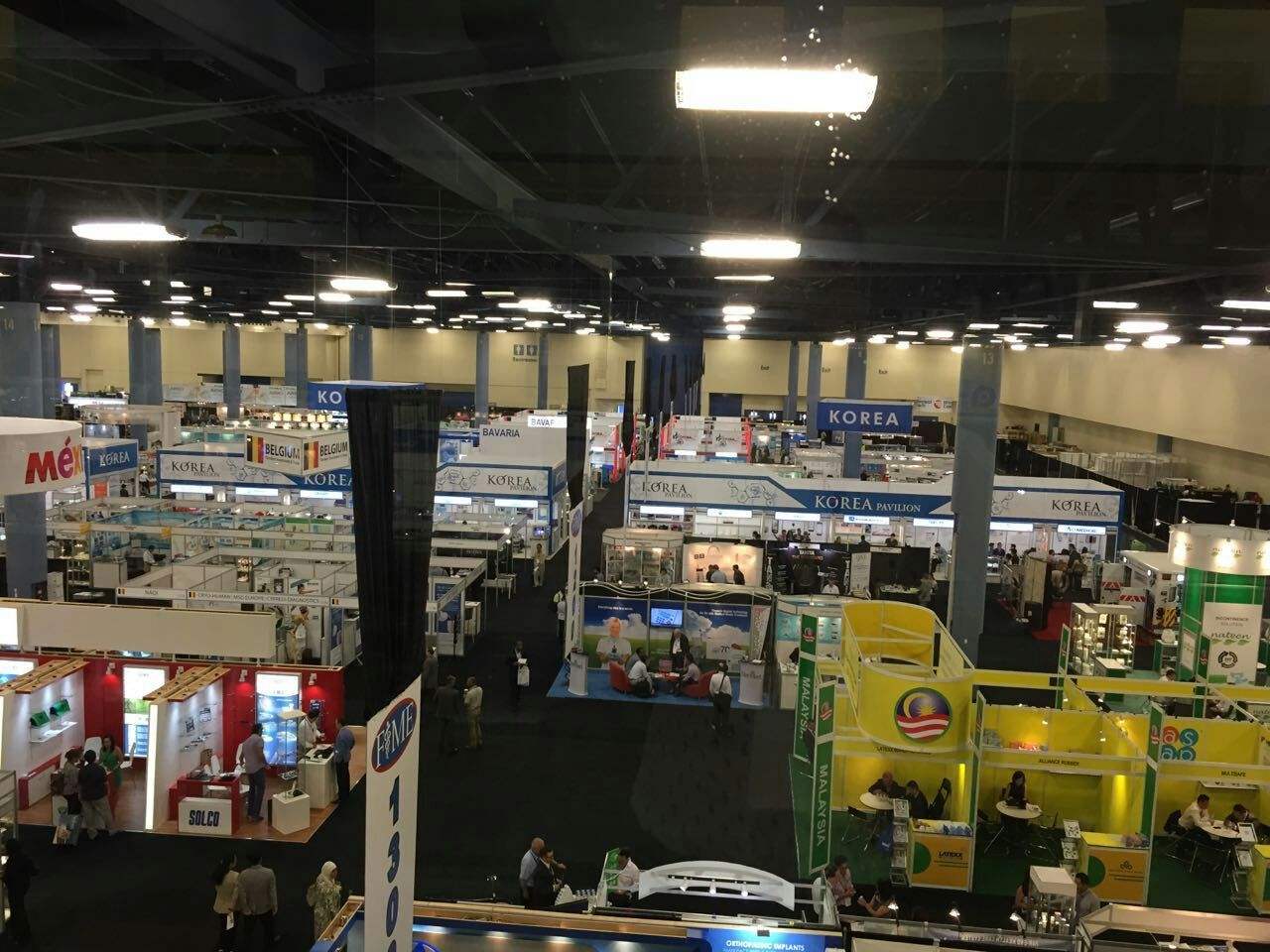 遇到新客戶時，千萬別急著介紹產(chǎn)品。